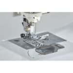 Machine à coudre électronique compacte avec 50 points intégrés et écran LCD